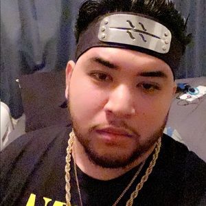 Meet your Posher, Kamaka